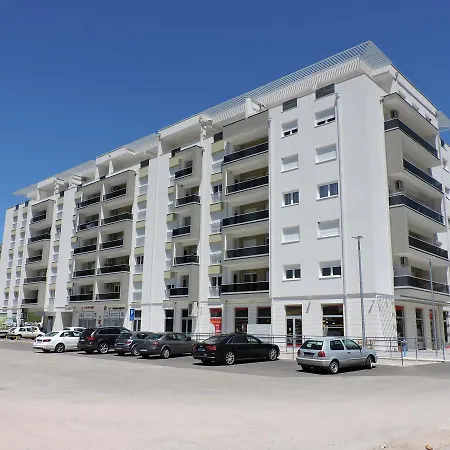 Apartment Nihon